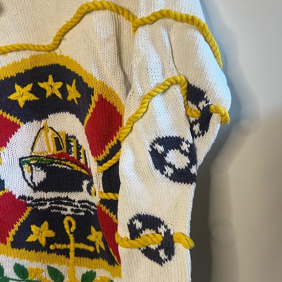 Vintage Nautical Coastal Anchor Sweater - Picture 3 of 9